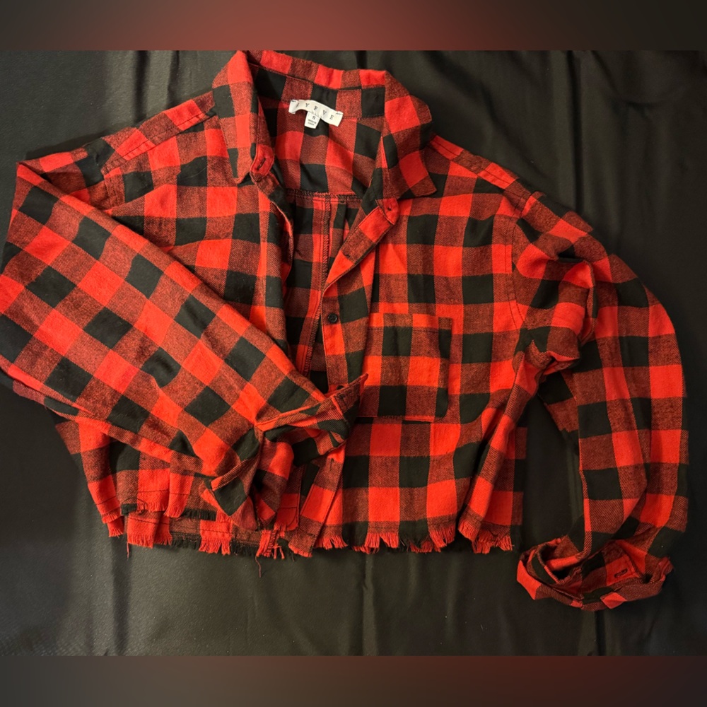 HYFVE Red and Black Plaid Crop Top